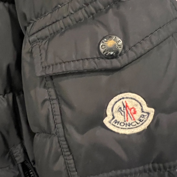 Moncler jacket - Picture 4 of 9